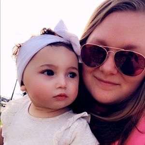 Meet your Posher, Tabitha